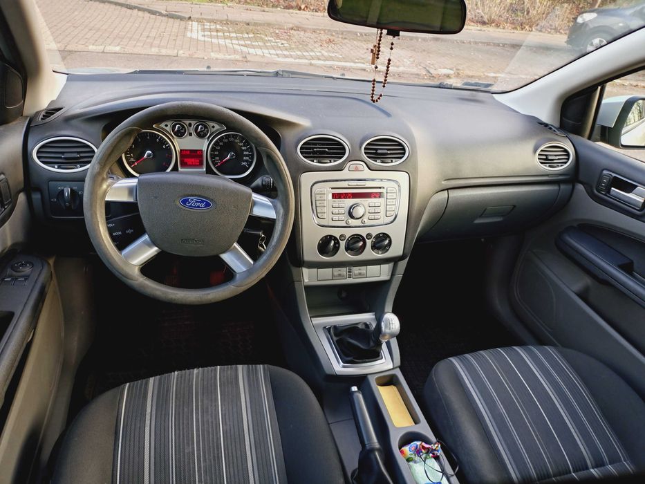 Ford FOCUS kombi 2008r 1,6 benzyna 223tys km