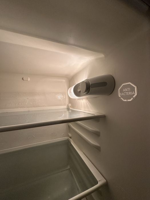 Lodówka z zamrażalnikiem dobry stan używana