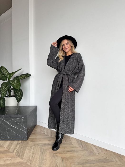 Той самий кардиган. Подовжена модель з паском у комплекті