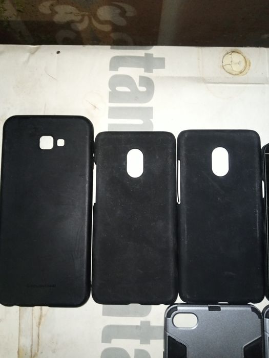 Чехлы на телефоны