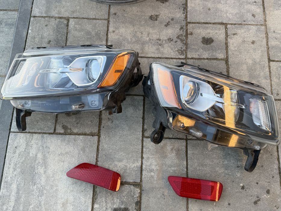 Reflektory jeep grand cherokee przednie L+P i tylne odblaski. Oryginal