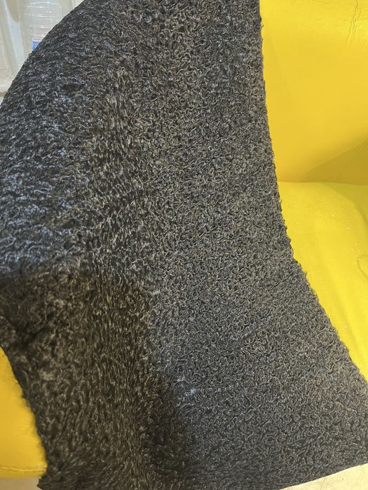 Каракуль.Штучний на бавовні.Відрізи.