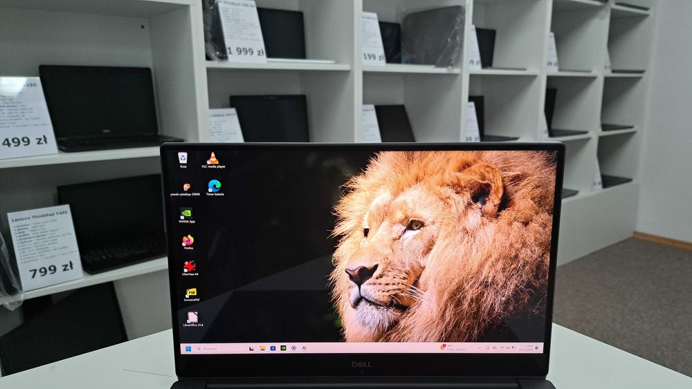 Profesjonalny Dell Precision 5530 15" i5-8gen 32GB 1TB SSD nVidia 4K