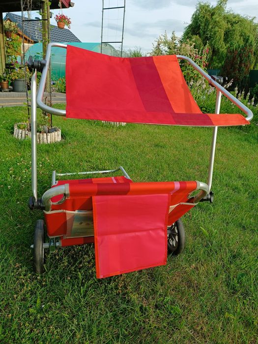 Leżak plażowy i transportowy
