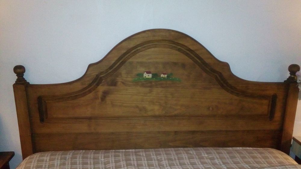 Cabeceira cama pintada à mão