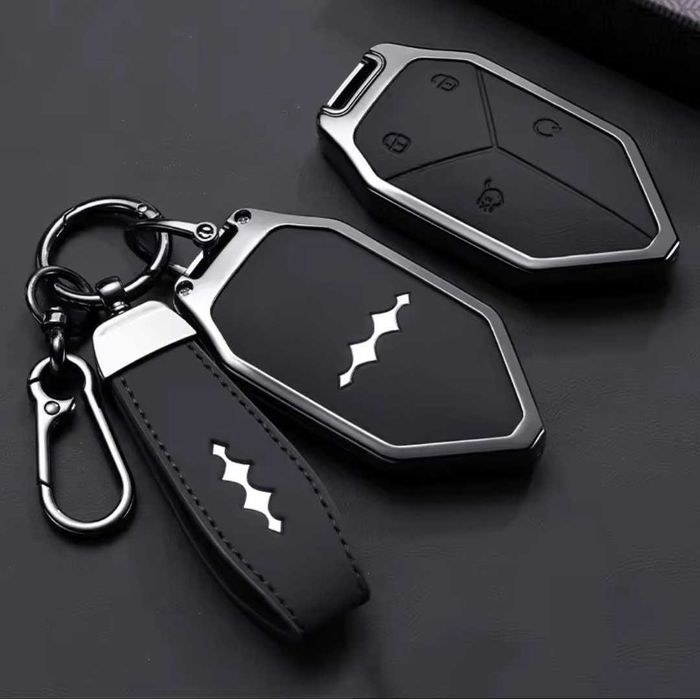 Преміальний чохол для ключа BYD Leopard 3 / 5 / 7 Black з карабіном