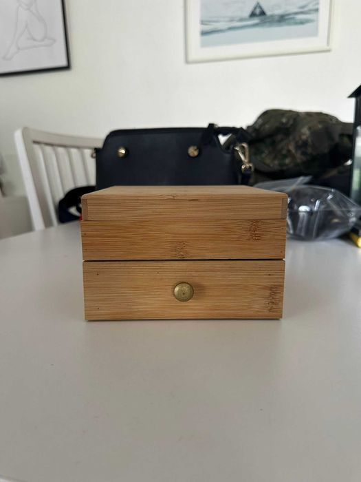 Caixa de Joias em madeira