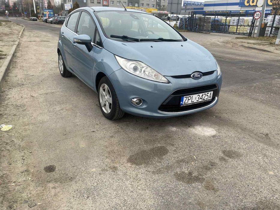 Ford Fiesta mk7 125tys 09r.benzyna Klima,Alufelgi,Idealne na miasto