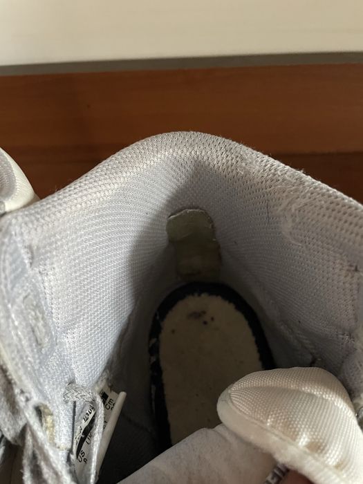 Кросівки lost boys оригінал устілька 26 см