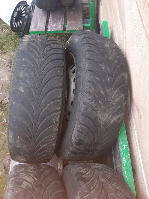 Продам колеса зимні.