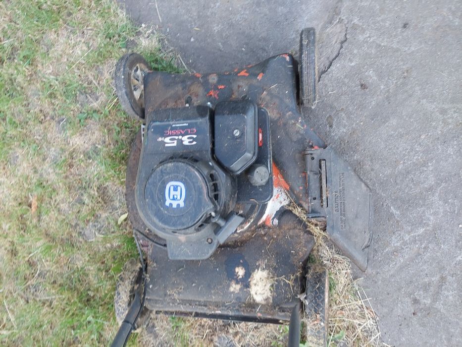 Kosiarka Husqvarna 3.5 KW* Połamana Rama*Silnik Sprawny!
