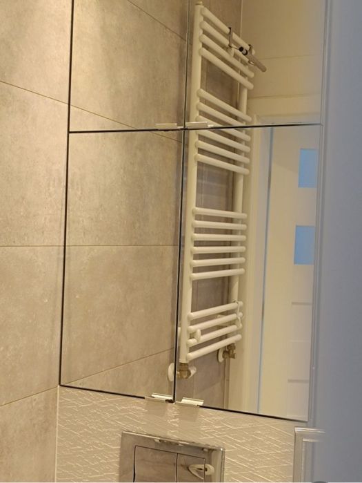 Szafka łazienkowa wisząca Castorama uszkodzona