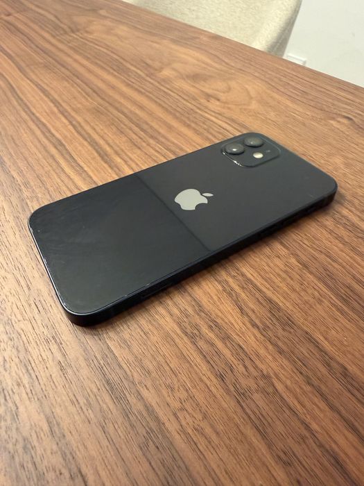 Iphone 12 -