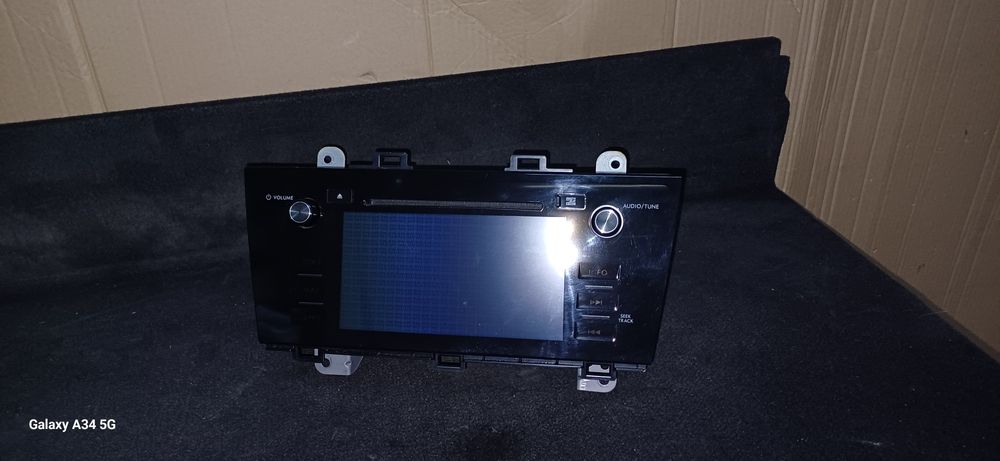 Radio subaru outback V 2017r