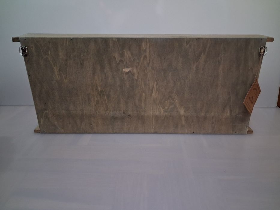 Caixa Antiga Guardar Chaves em Madeira