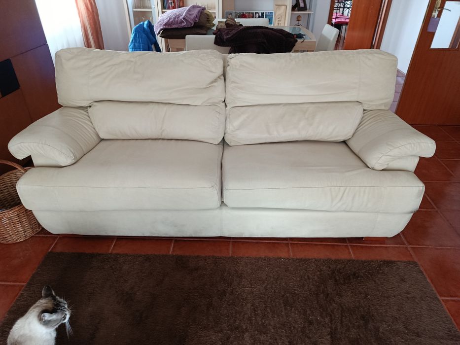 Sofás e eletrodomésticos