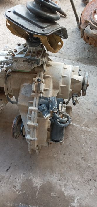 Kia Sorento роздатка 47300-3c100 2,5 crdi