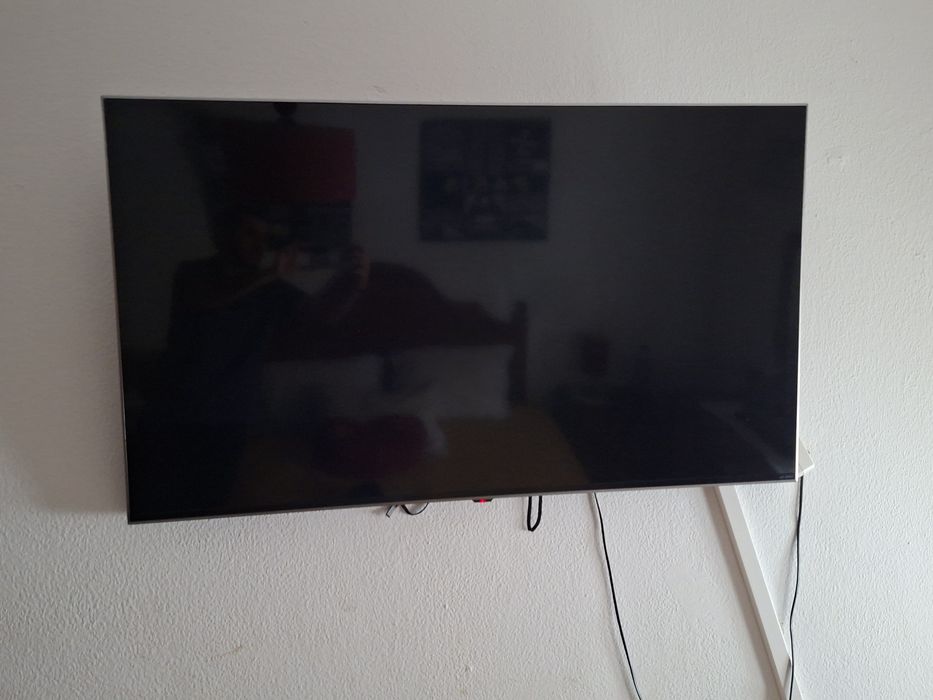 Televisão LG Com Suporte