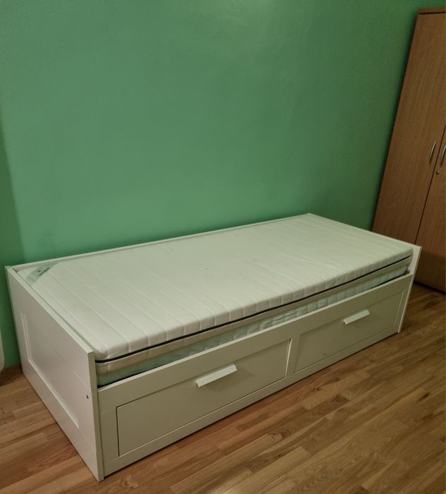 Łóżka Ikea Brimnes