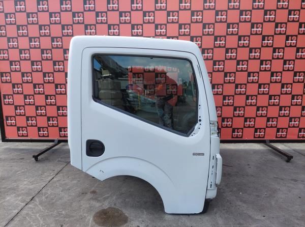 Cabine Completa NISSAN Cabstar Chassis (F24M, F24W)