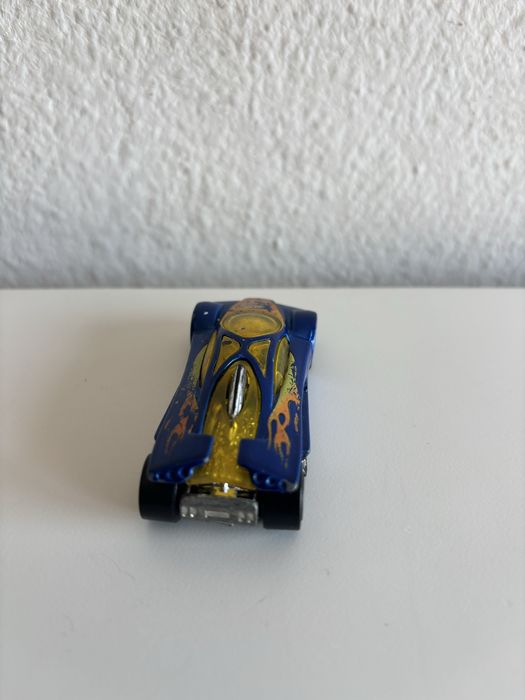 Car Hot Wheels Sling Shot 2001