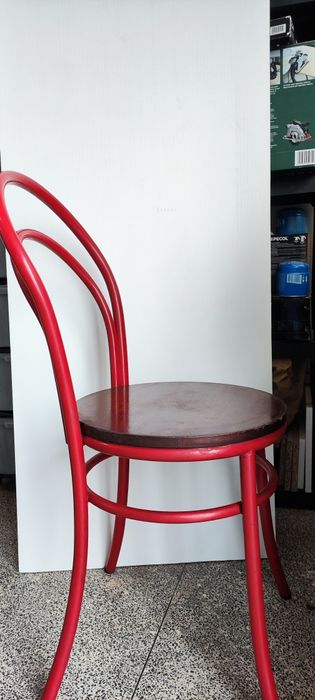 4 Cadeiras em ferro e madeira