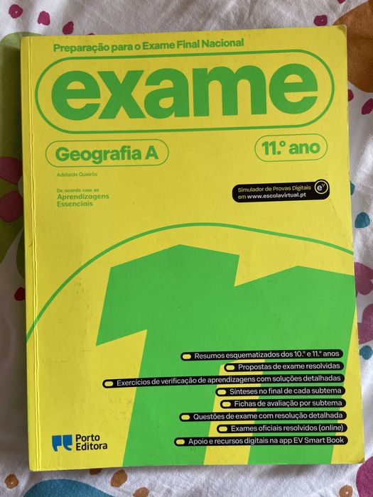 Livro de preparação para exame de geografia