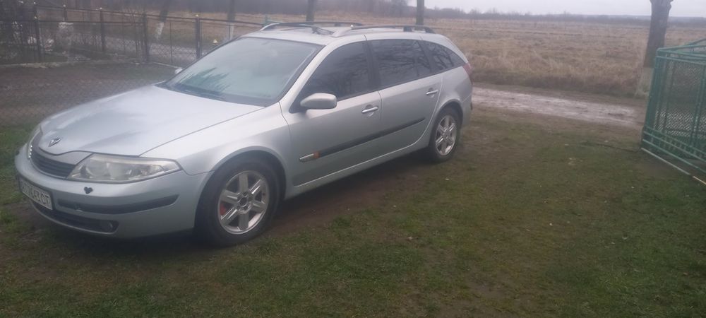 Продам RENULT 2005