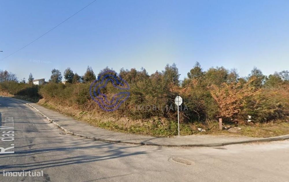 Terreno de construção em Lousada