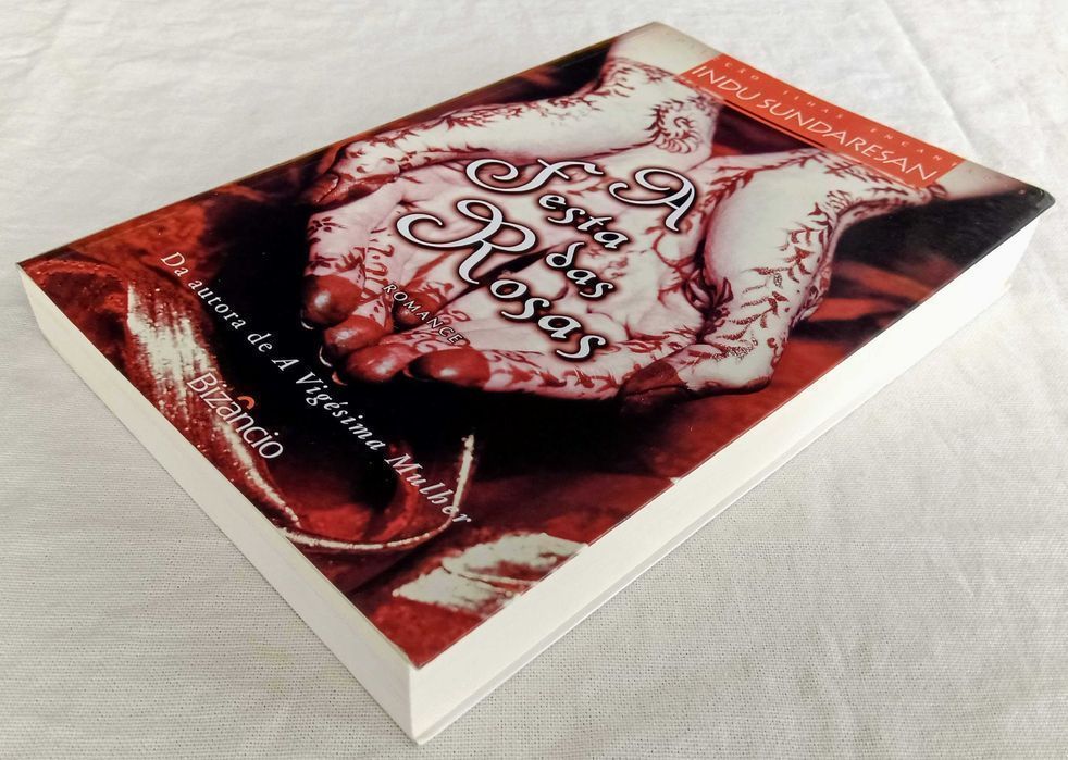 Livro A Festa das Rosas de Indu Sundaresan [Portes Grátis]