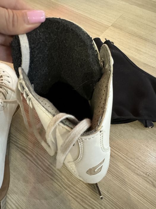 Ковзанки професійні Graf 23