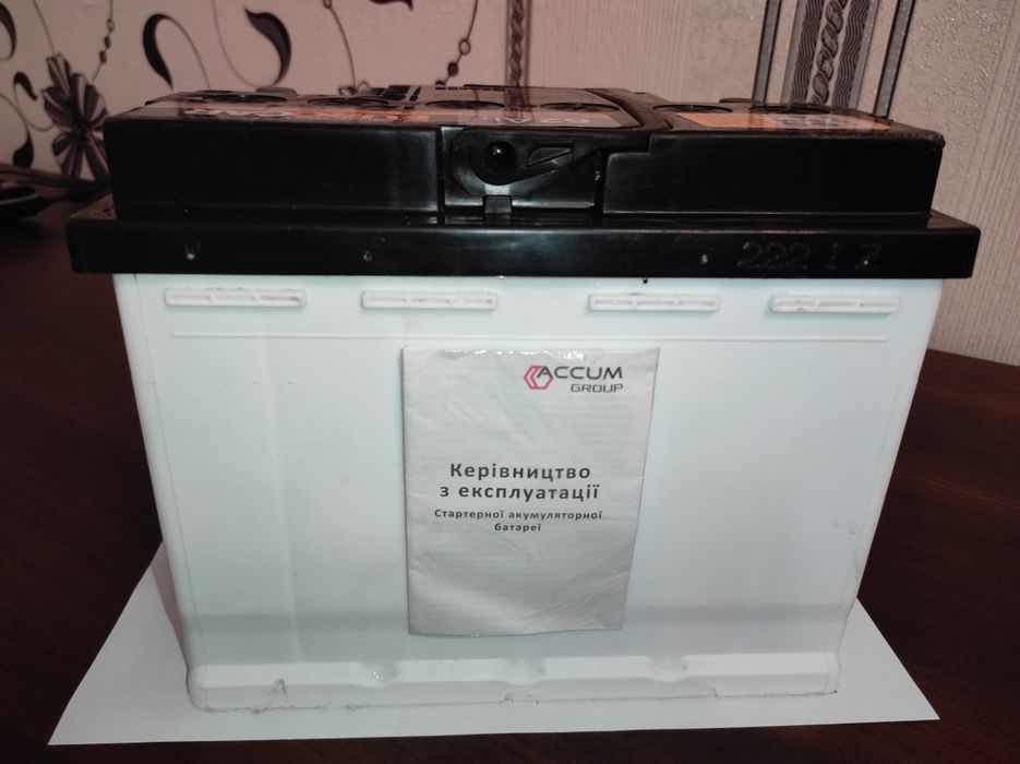 Акумулятор 12В, 62Аг, 600А, +/-
