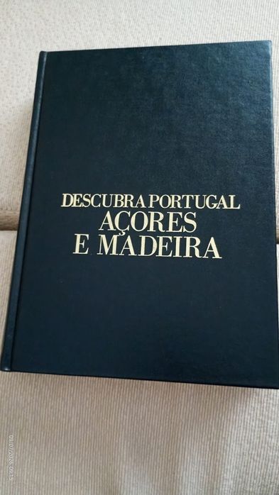 Livro histórico sobre os Açores e Madeira