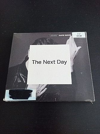 David Bowie  original cds.