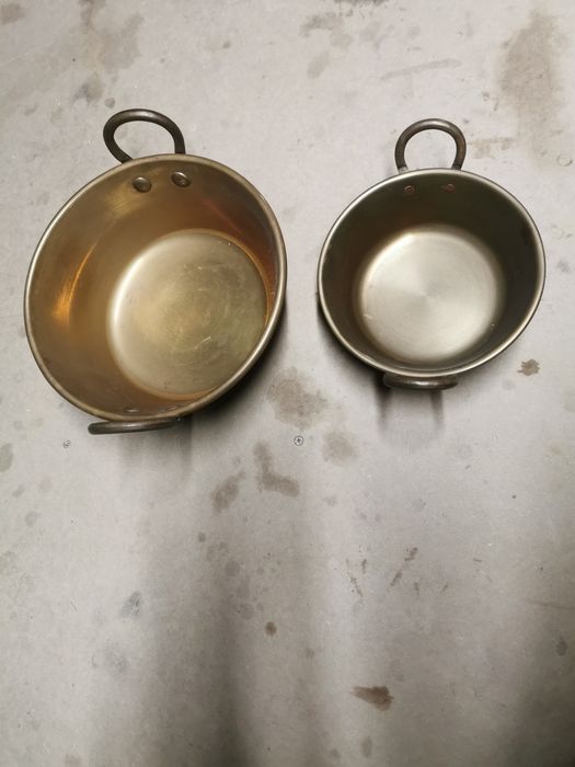 2 panelas em cobre para decoração