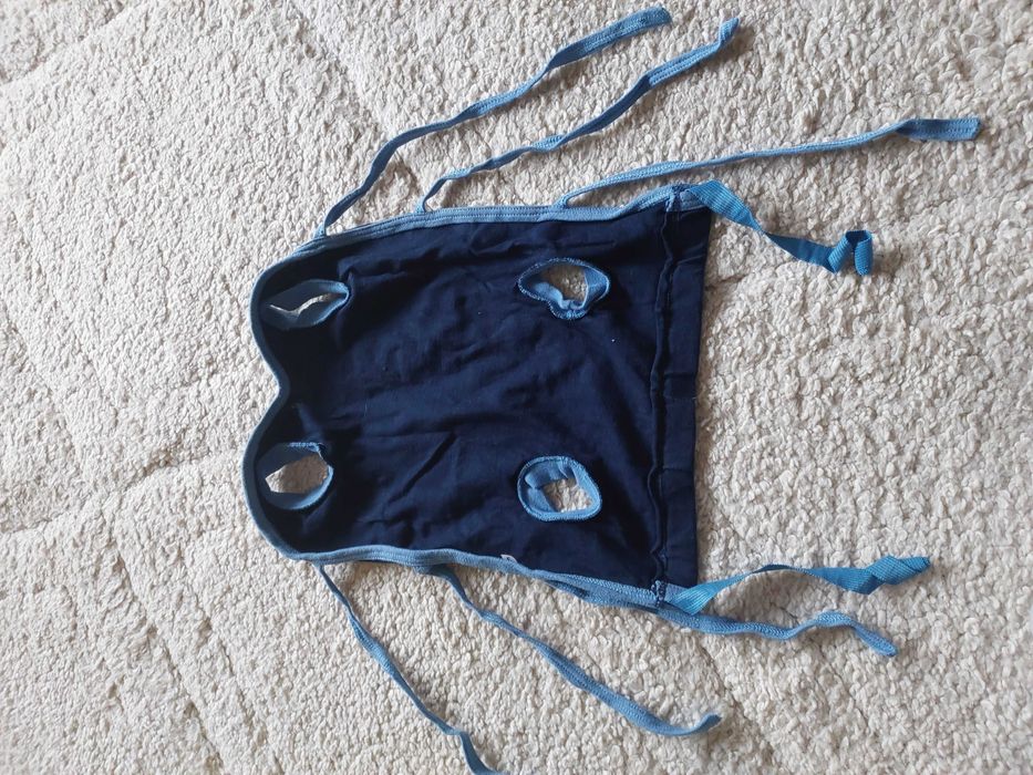 Ubranko ochronne dla pieska po urazach wiązane