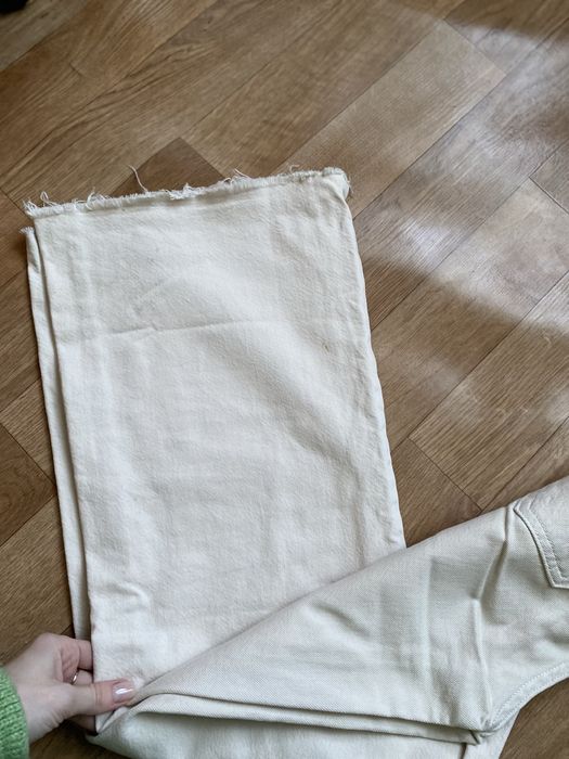 Джинси від Bershka