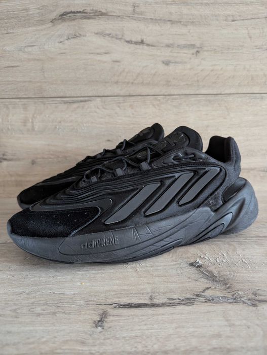 Кроссовки б/у Адидас  Adidas Ozelia 44 р 28.5 см