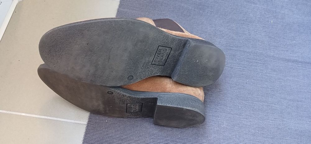 Чоловічі челсі river island