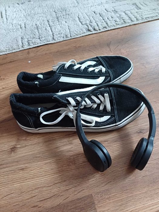 Buty 43 i sluchawki