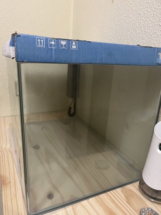 Aquário 58L para venda