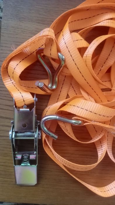 Ремни стяжные с трещеткой.