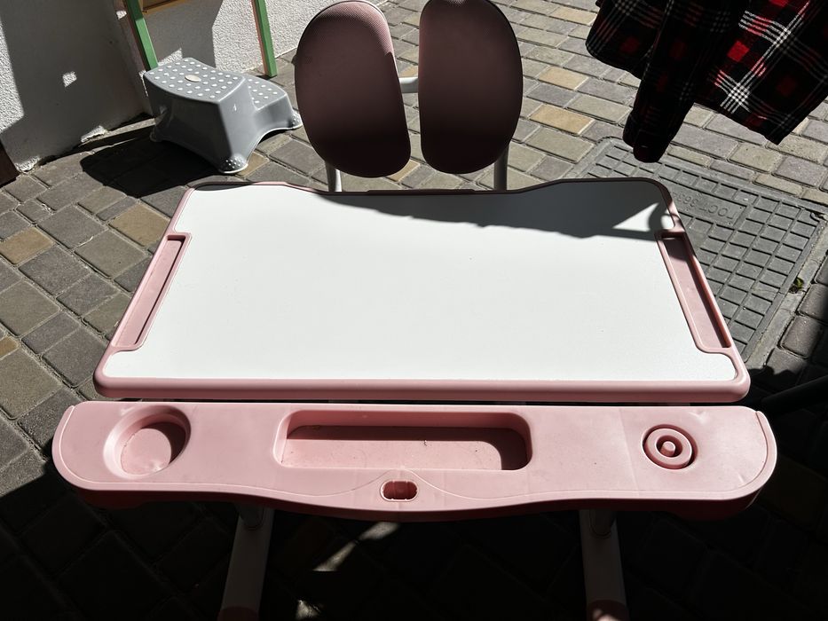 Дитячий столик і стульчик