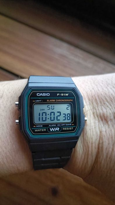 Casio F‑91W‑3 – Vidro Verde - Dificil de arranjar (Mercado Asiático)