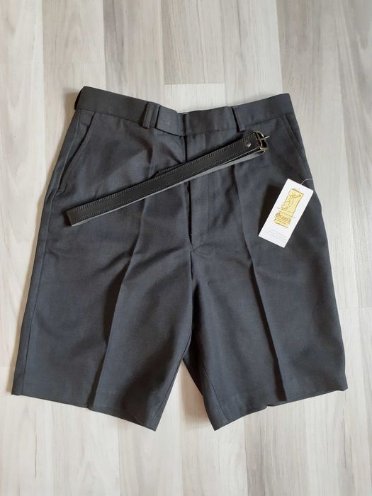 Eleganckie krótkie Spodenki NOWE