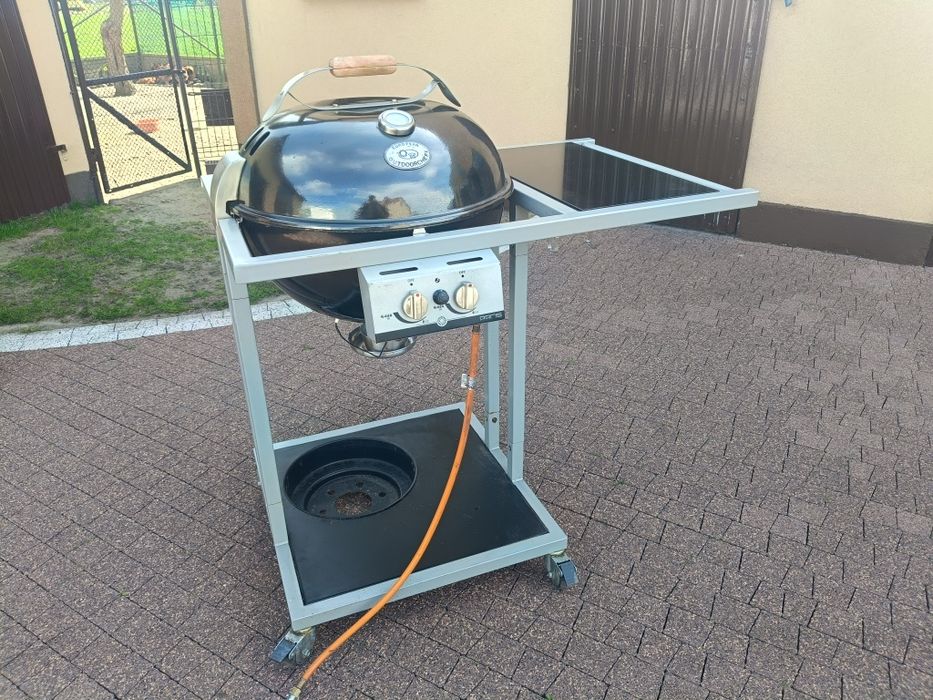 Grill gazowy szklany blat