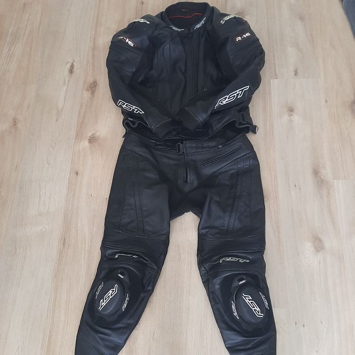 RST kombinezon na moto
