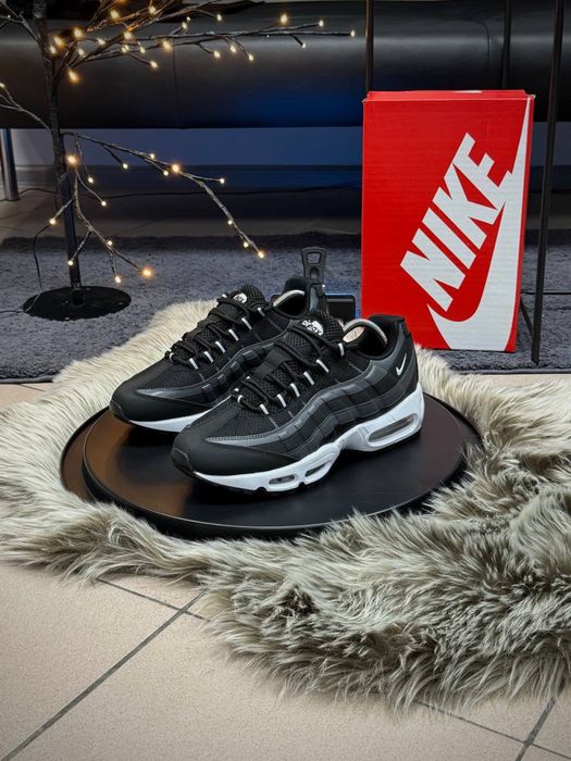 Чоловічі Кросівки Nike Air Max 95
