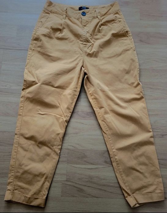 Spodnie Bershka rozmiar 40