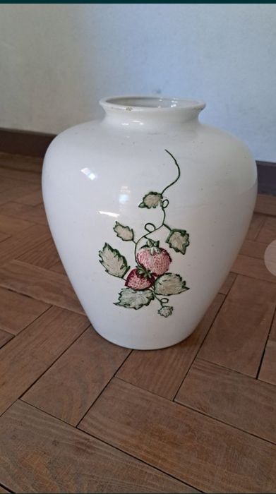 2 jarras Porcelana e louça